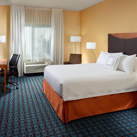 Fairfield Inn & Suites Clarksville Esterno foto