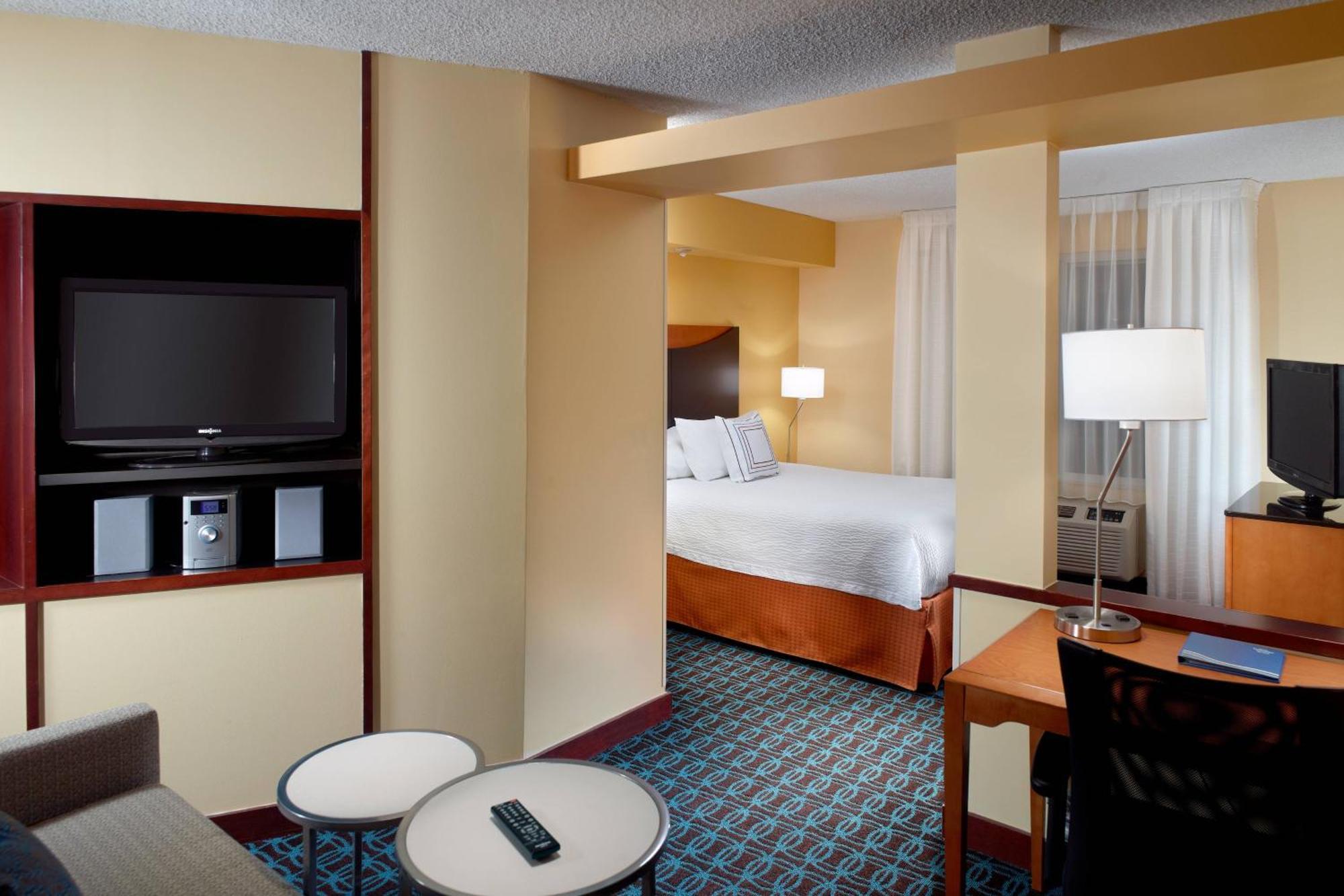 Fairfield Inn & Suites Clarksville Esterno foto