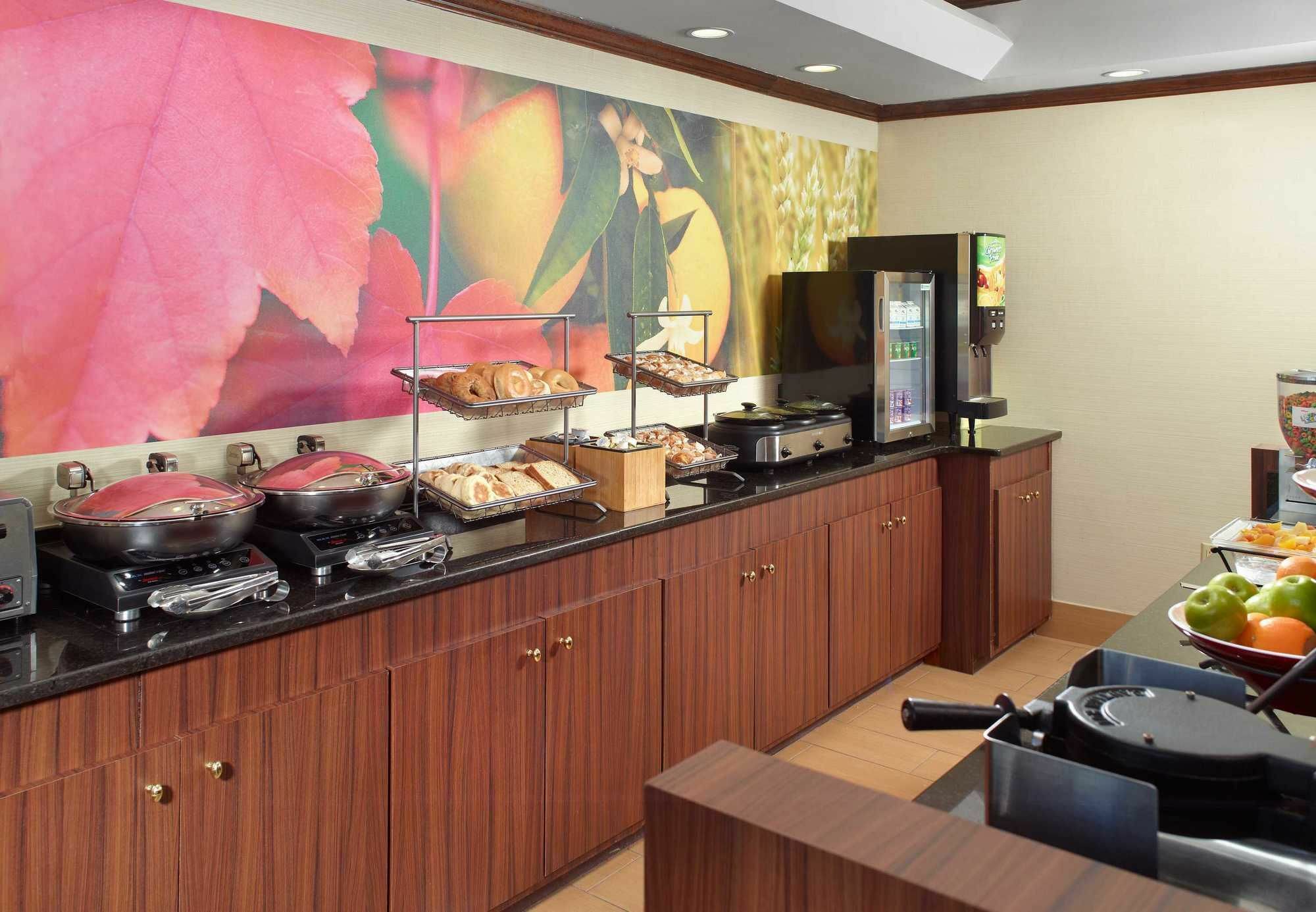 Fairfield Inn & Suites Clarksville Esterno foto